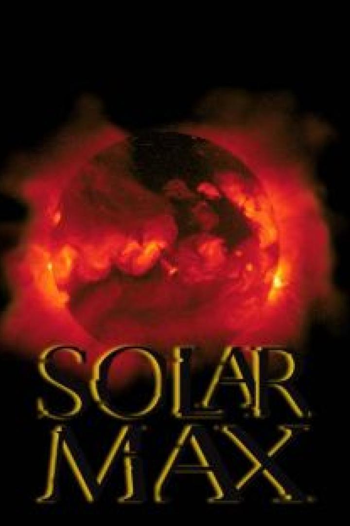 Das Filmplakat für „Solar Max“ zeigt eine rote Sonne vor schwarzem Hintergrund.