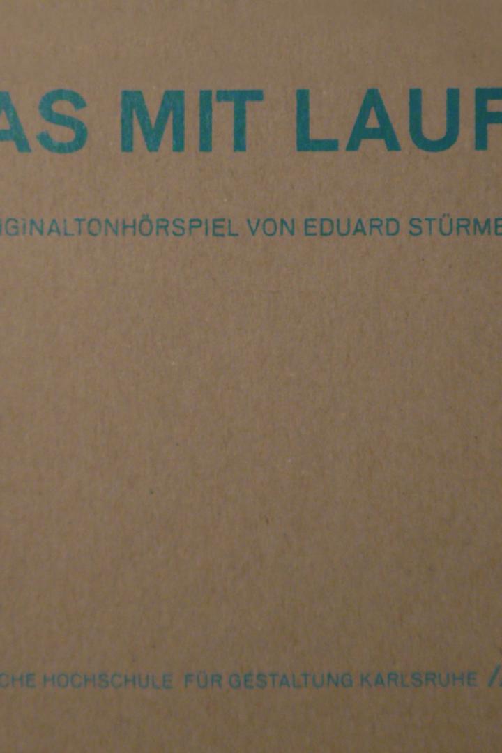Das Cover des Hörspiels „Das mit Laura“ von Eduard Stürmer.