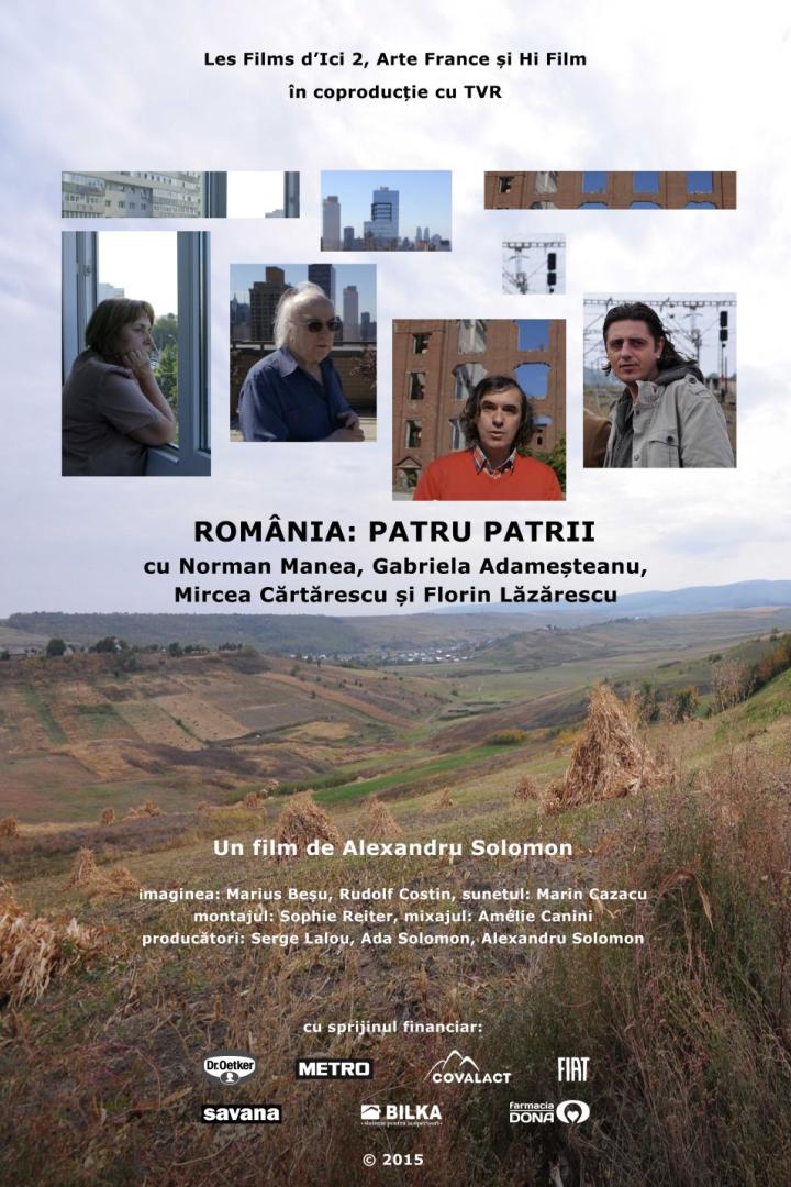 Das Filmplakat für „România: Patru Patrii“ zeigt Porträts vor einer ländlichen Kulisse.