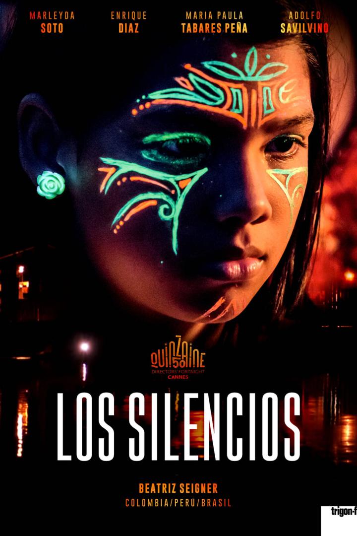 Das Filmplakat für „Los Silencios“ zeigt ein Mädchen mit leuchtender Gesichtsbemalung.