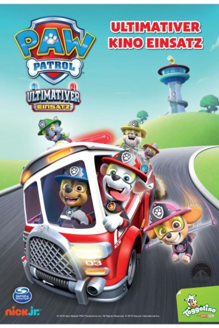 Die Paw Patrol-Welpen fahren in ihrem Einsatzfahrzeug zu einem „Ultimativen Kino Einsatz“.