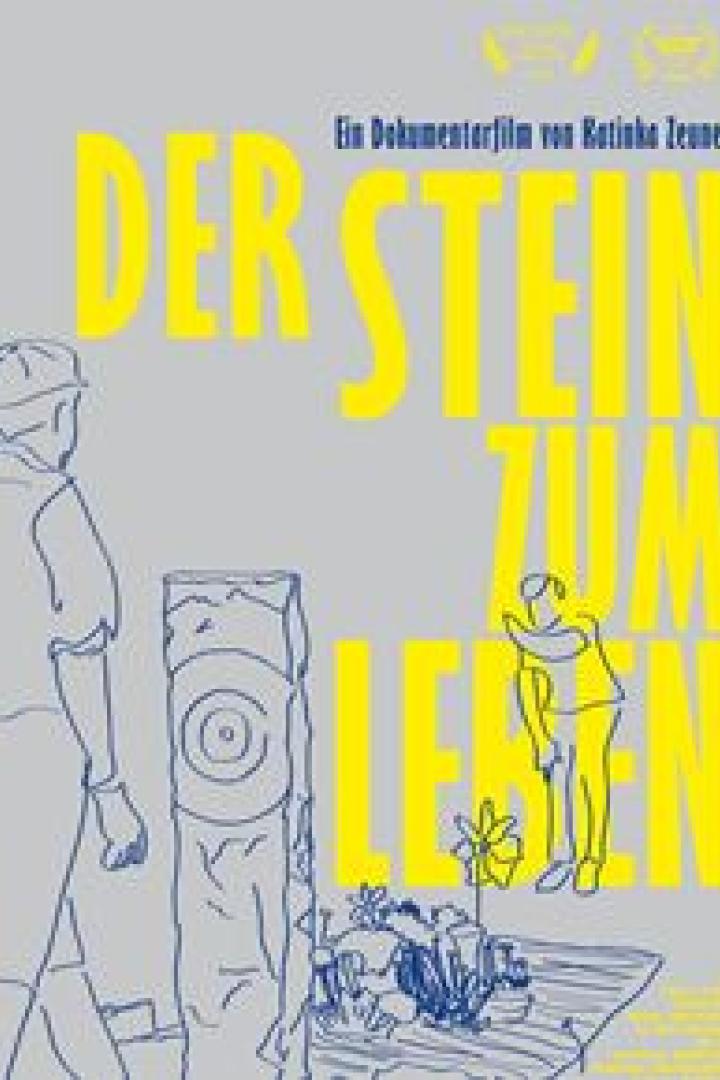 Das Filmplakat für „Der Stein zum Leben“ zeigt stilisierte Zeichnungen in Gelb und Blau auf grauem Grund.