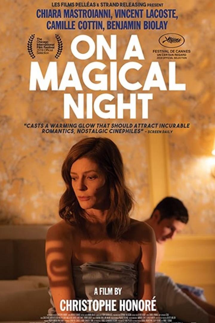 Das Filmplakat für „On a Magical Night“ mit Chiara Mastroianni und Vincent Lacoste.