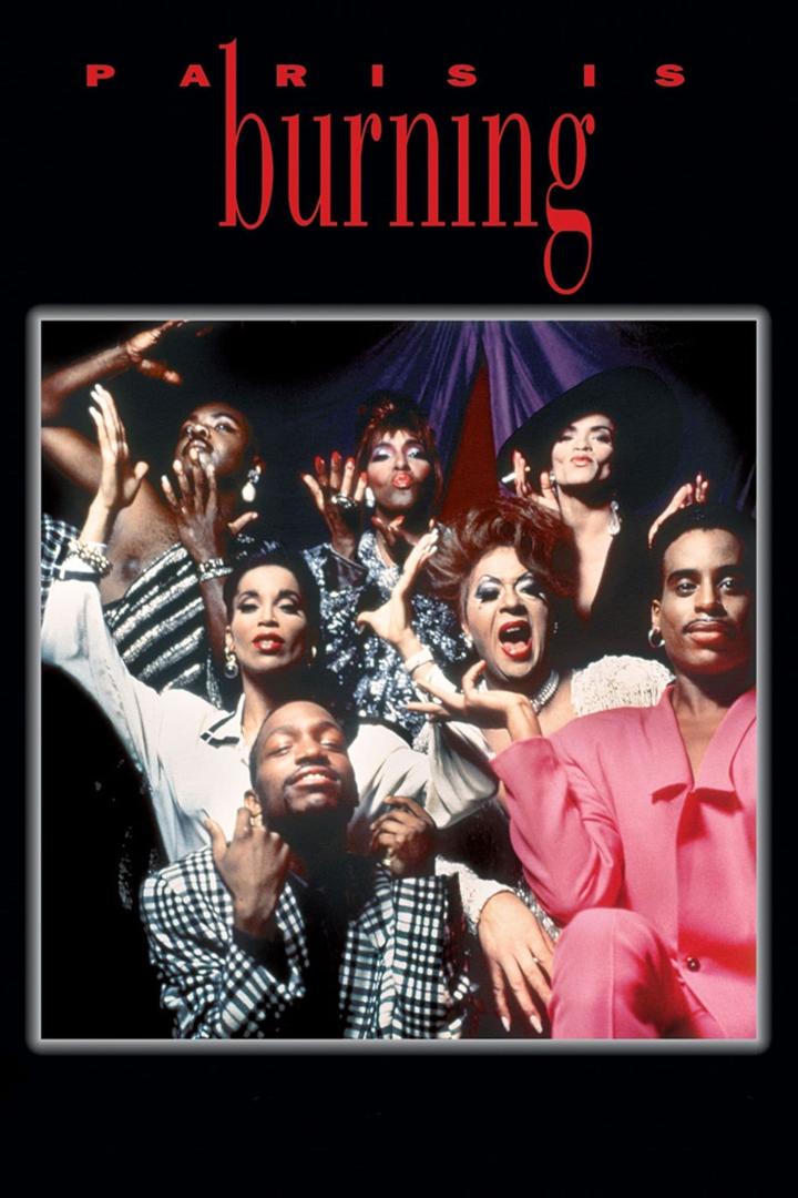Das Filmplakat für „Paris Is Burning“ zeigt eine Gruppe von Drag Queens.
