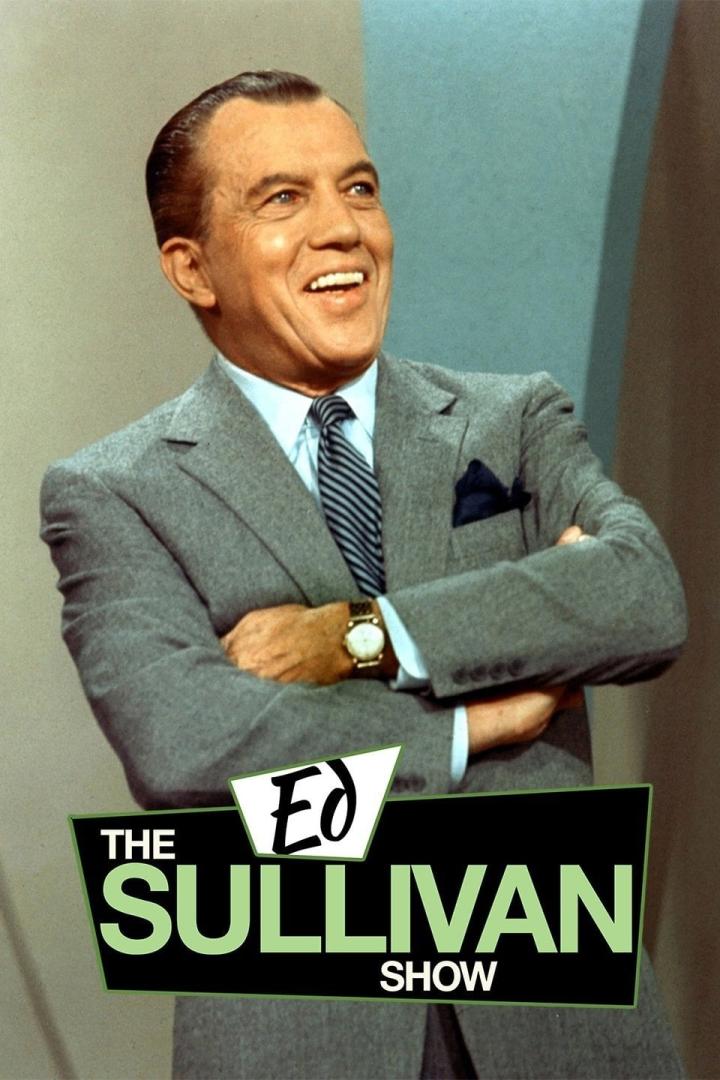 Porträt von Ed Sullivan vor dem Logo seiner Fernsehshow.