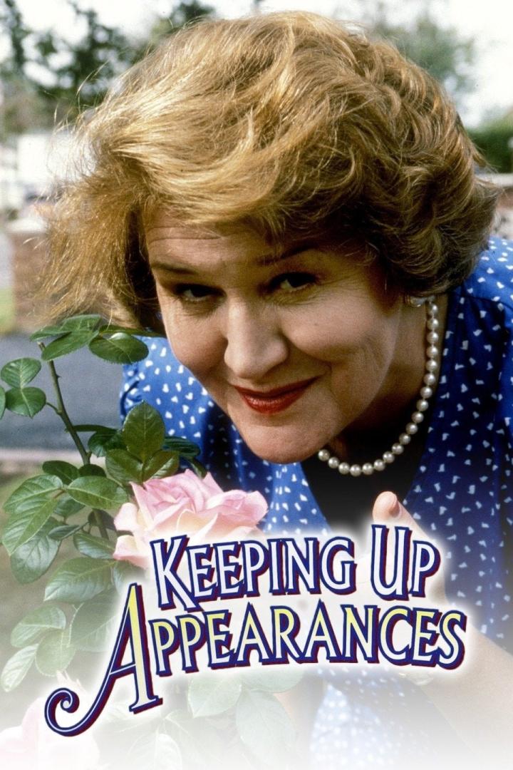 Patricia Routledge als Hyacinth Bucket in der Fernsehserie „Keeping Up Appearances“.