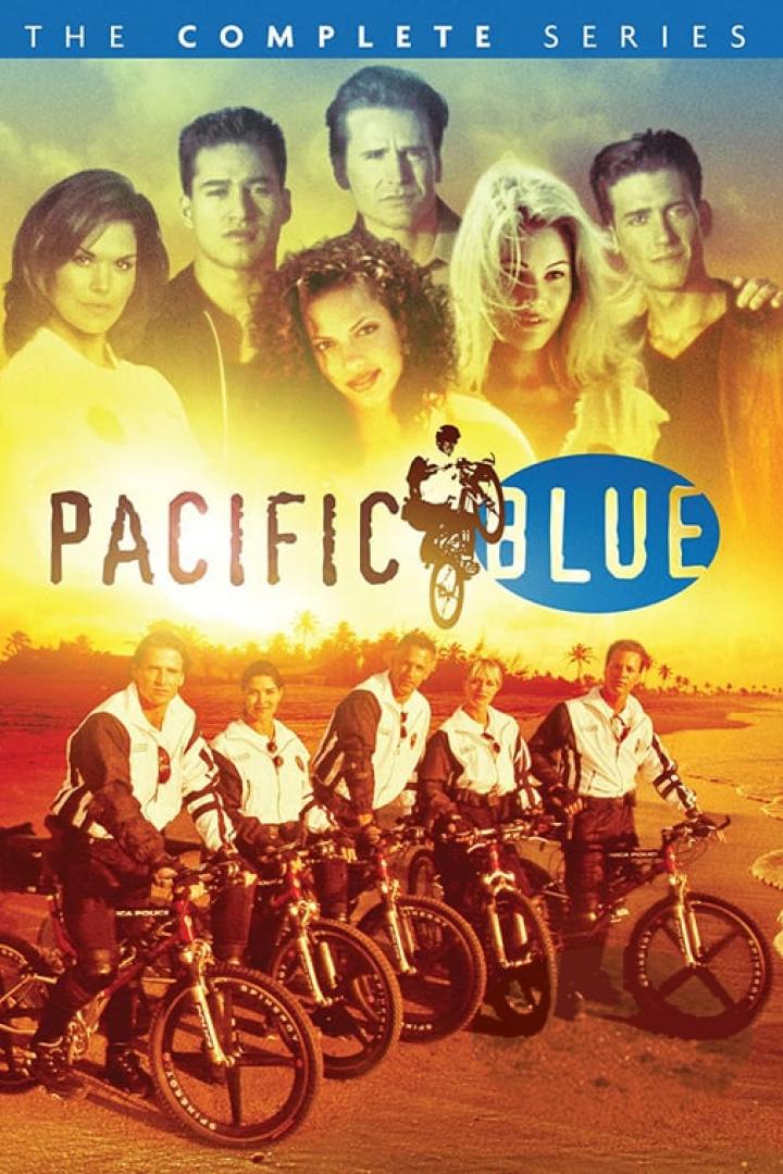 Das Cover der kompletten Serie „Pacific Blue“ zeigt die Fahrradpolizei am Strand von Santa Monica.