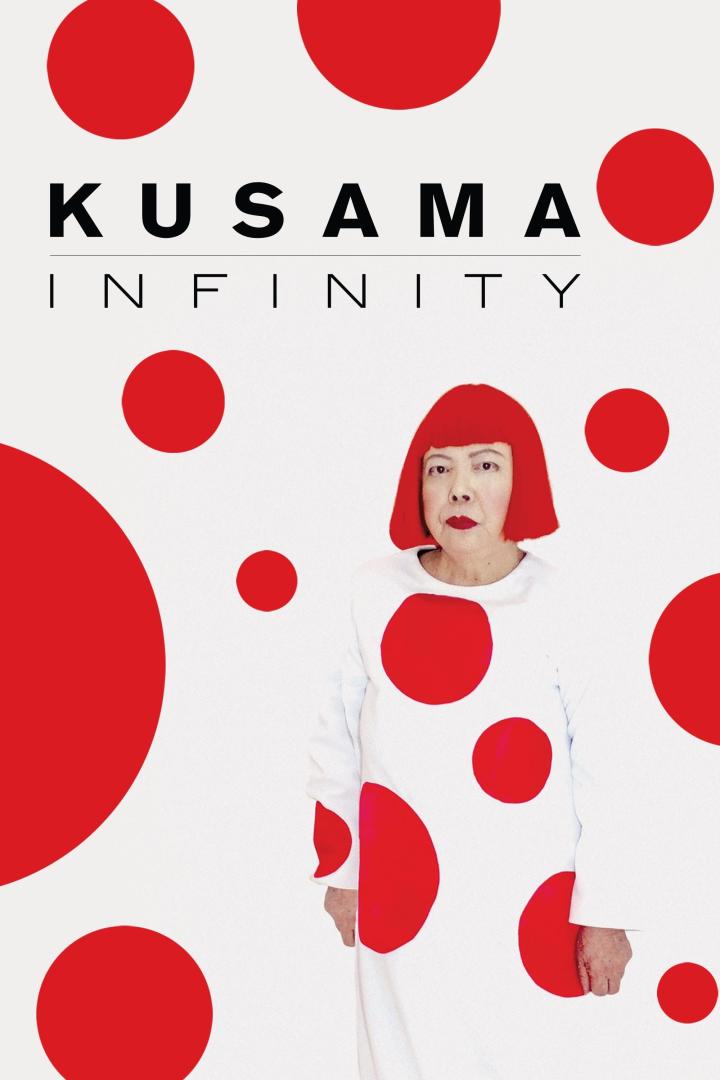 Das Filmplakat zu „Kusama: Infinity“ zeigt die Künstlerin Yayoi Kusama mit roten Haaren und roten Punkten auf ihrer Kleidung.