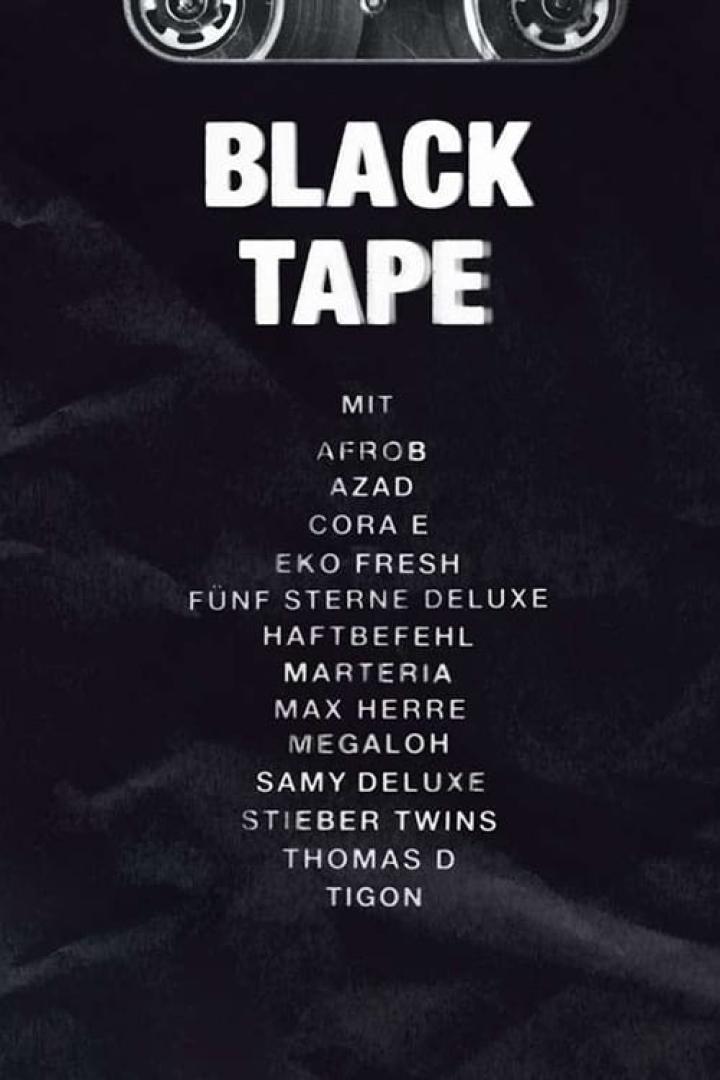 Das Cover des „Black Tape“-Mixtapes mit den Namen der beteiligten Künstler.