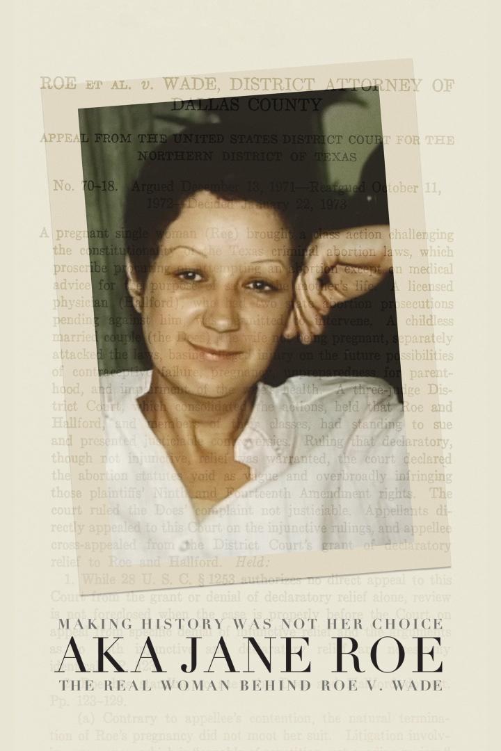 Das Buchcover von „AKA Jane Roe“ zeigt Norma McCorvey vor dem Hintergrund von Gerichtsdokumenten zum Fall Roe v. Wade.