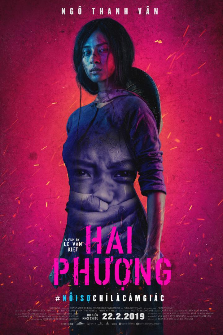 Das Filmplakat für „Hai Phuong“ zeigt Ngô Thanh Vân in einer dramatischen Pose.