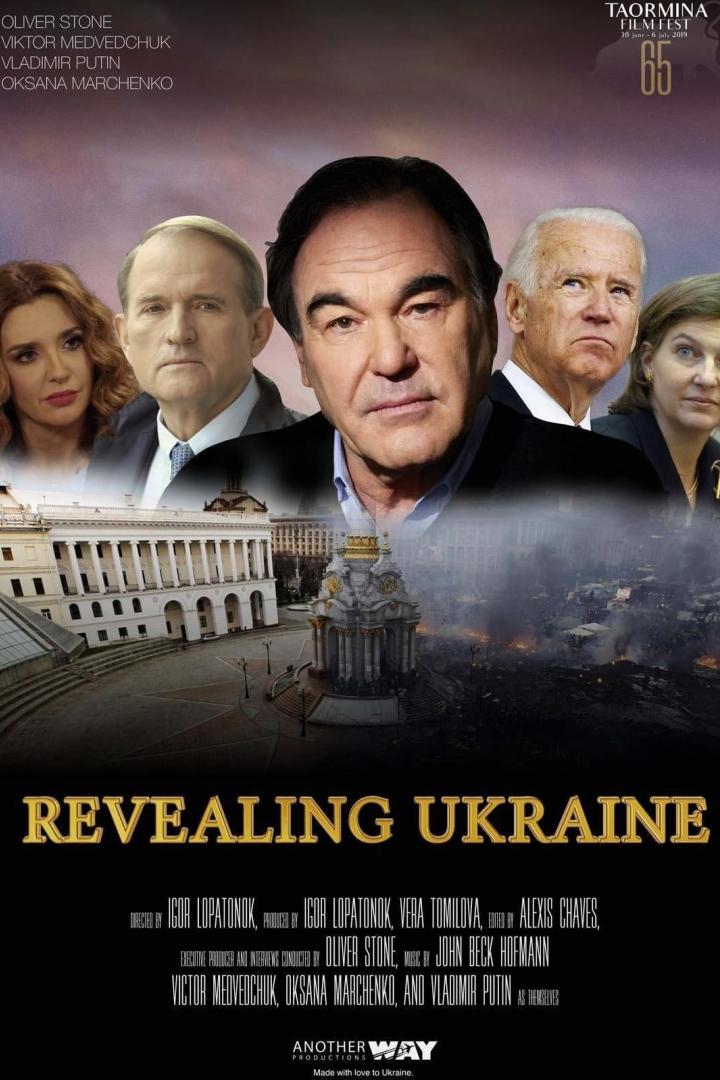 Das Filmplakat für „Revealing Ukraine“ zeigt Oliver Stone, Viktor Medwedtschuk, Wladimir Putin und Oksana Martschenko.