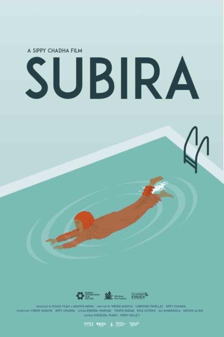Das Filmplakat für „Subira“ zeigt eine Frau, die in einem Schwimmbad schwimmt.