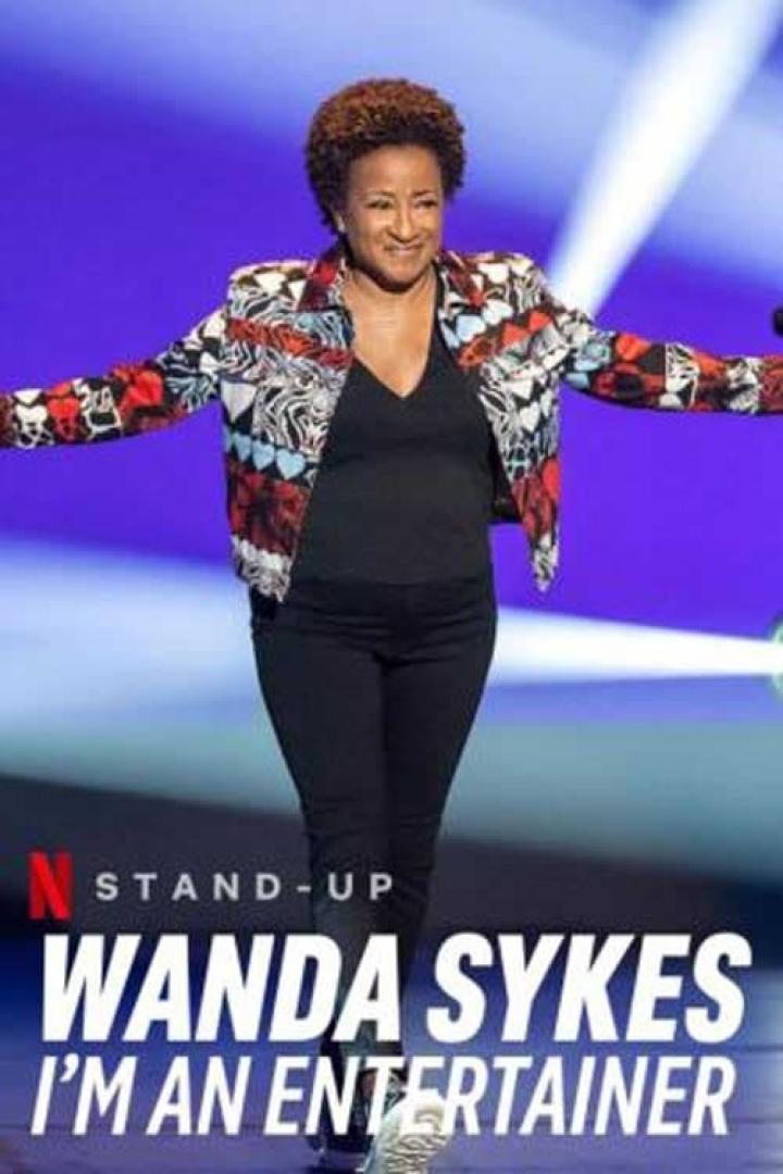 Wanda Sykes steht auf einer Bühne für ihr Netflix-Special „I'm an Entertainer“.