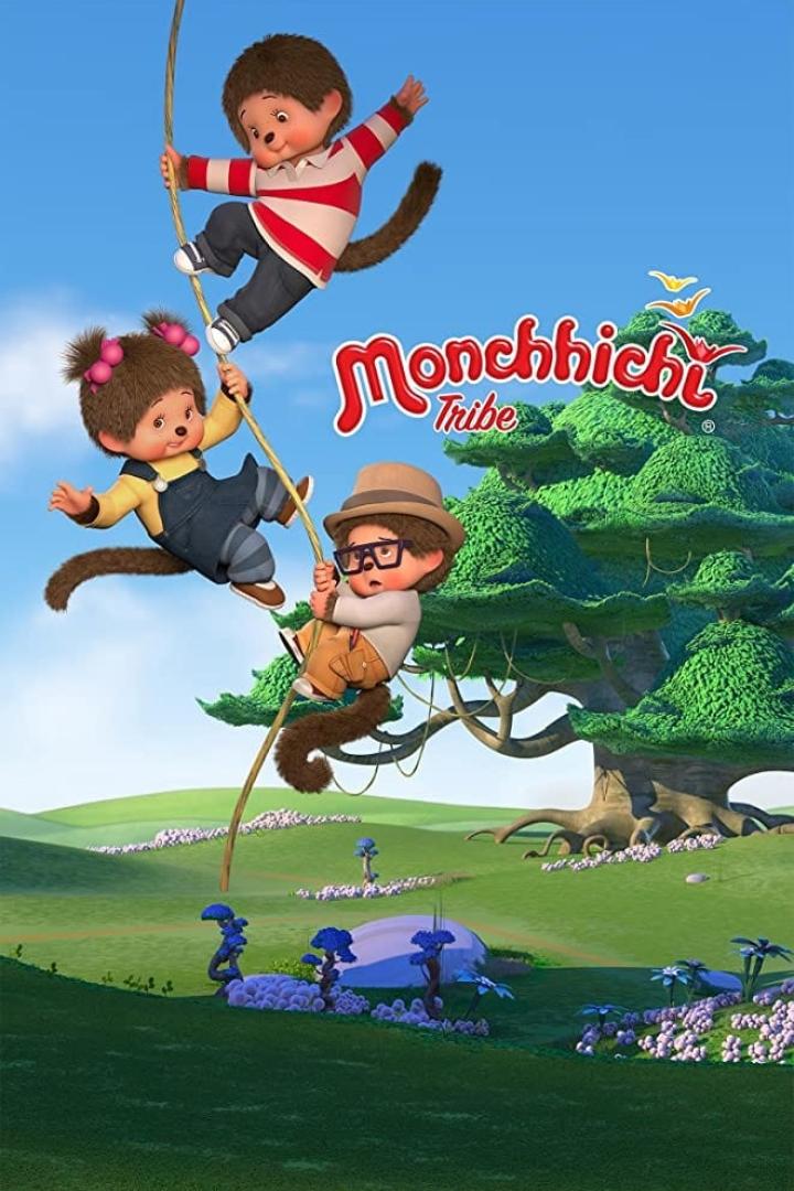 Drei Monchhichi-Figuren klettern an einem Seil vor einer grünen Landschaft.