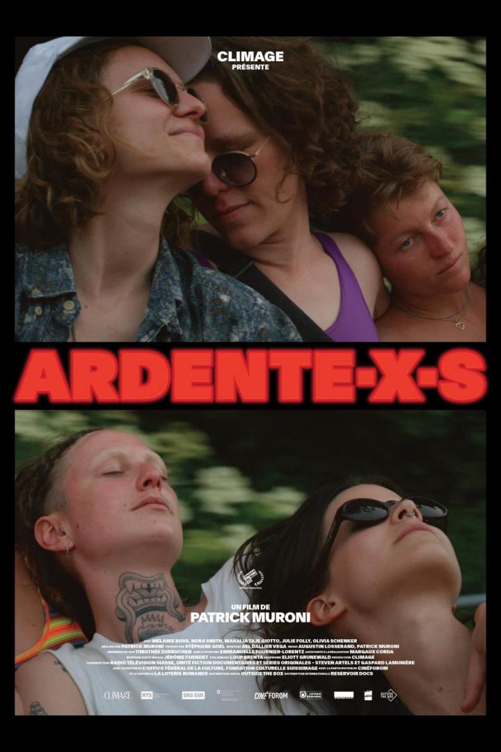 Das Filmplakat für „Ardente-X-S“ zeigt drei Frauen, die einander liebevoll zugeneigt sind.