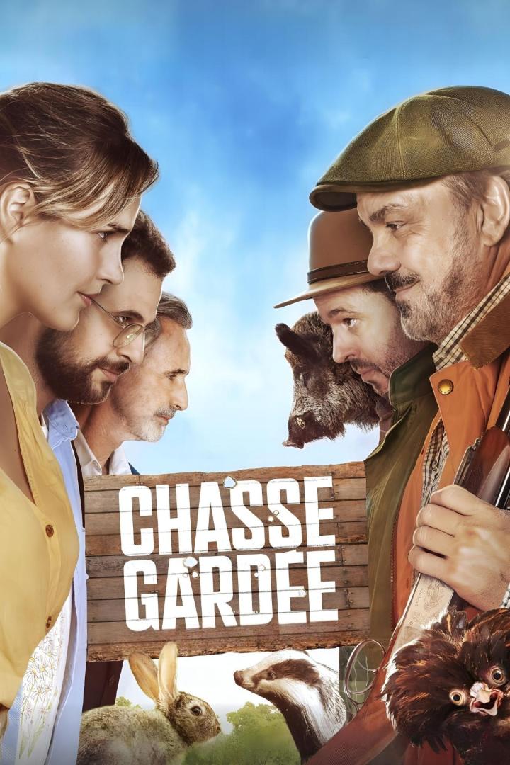 Das Filmplakat für „Chasse Gardée“ zeigt zwei Familien, die sich gegenüberstehen.