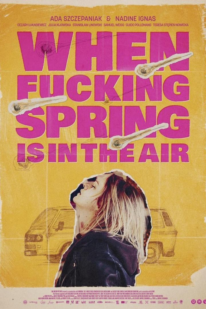 Das Filmplakat für „When Fucking Spring Is in the Air“ zeigt eine junge Frau vor einem gelben Hintergrund.