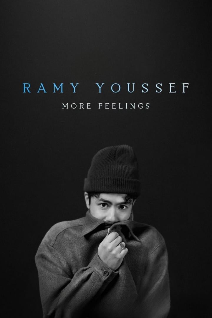 Ein Porträt von Ramy Youssef vor dem Cover von „More Feelings“.