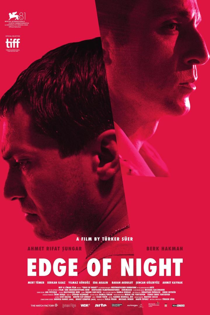 Das Filmplakat für „Edge of Night“ zeigt die Porträts zweier Männer vor einem roten Hintergrund.