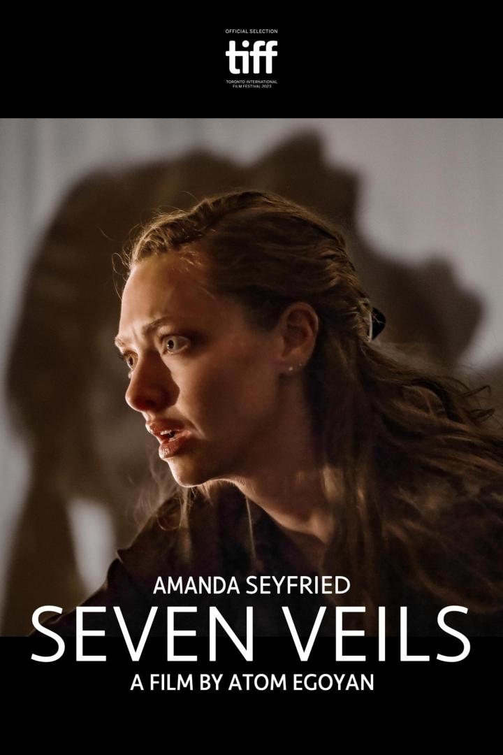 Das Filmplakat für „Seven Veils“ mit Amanda Seyfried in der Hauptrolle.