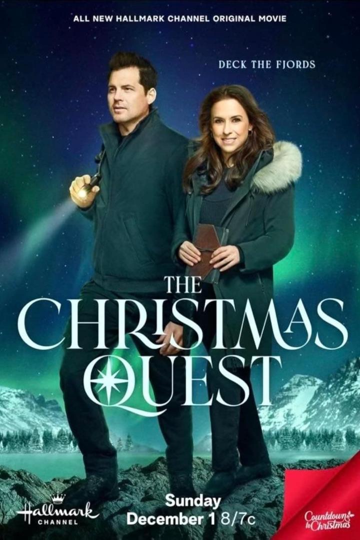 Das Filmplakat für „The Christmas Quest“ mit einem Paar in winterlicher Landschaft.