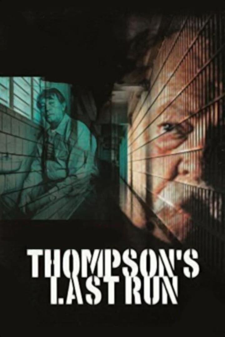Das Filmplakat für „Thompson’s Last Run“ zeigt einen Mann hinter Gittern.