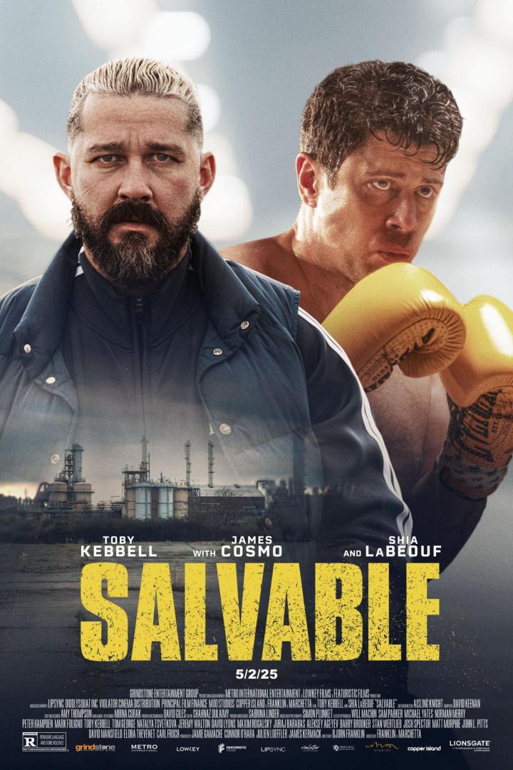 Das Filmplakat für „Salvable“ zeigt Toby Kebbell und Shia LaBeouf vor einer Industrieanlage.
