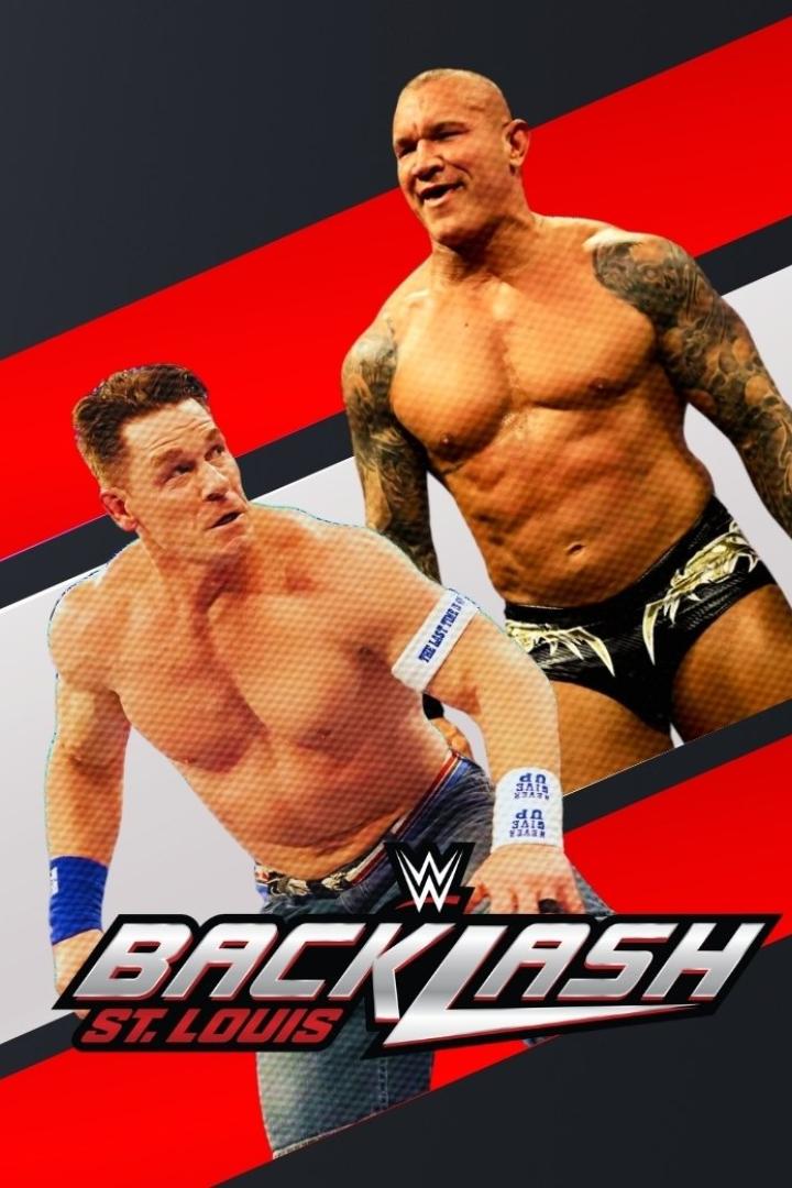 John Cena und Randy Orton auf einem Werbeplakat für WWE Backlash in St. Louis.