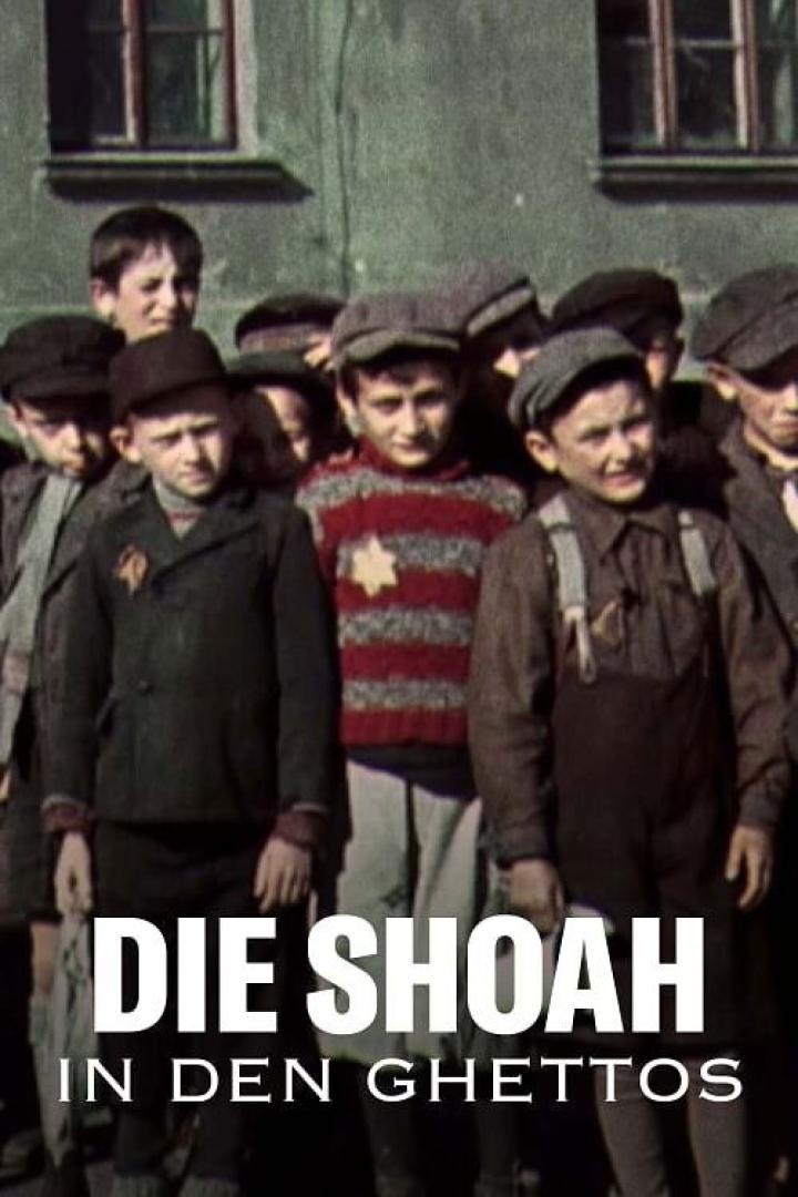 Eine Gruppe jüdischer Kinder während der Shoah, einige tragen den Judenstern.