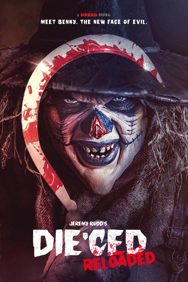 Das Filmplakat für Jeremy Rudds „Die'Ced Reloaded“ zeigt einen gruseligen Clown mit einer blutigen Sense.