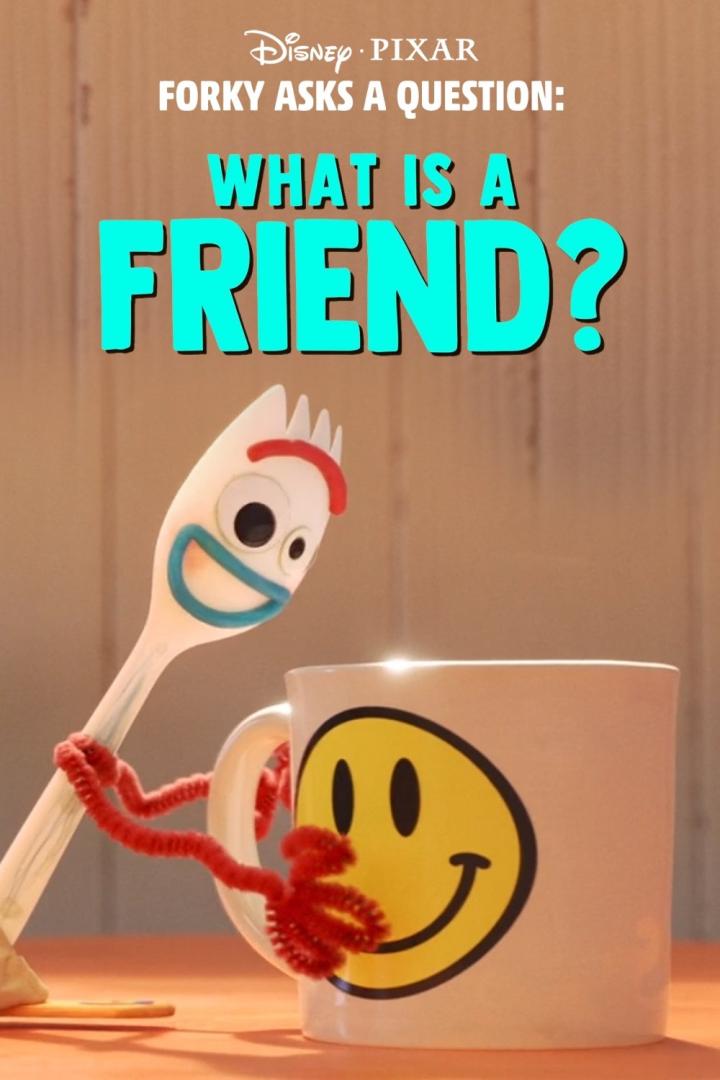 Szene aus „Forky Asks a Question“ mit Forky und einer Tasse mit Smiley-Gesicht.