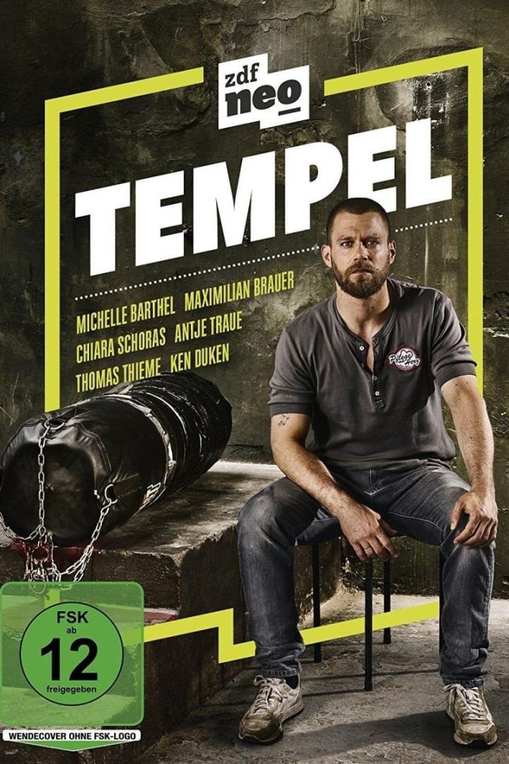 Das Filmplakat zu „Tempel“ mit Maximilian Brauer vor einem Boxsack.