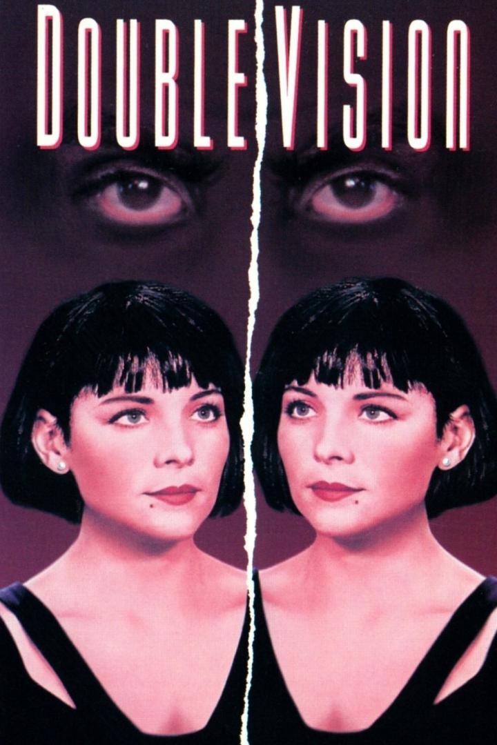 Das Filmplakat für „Double Vision“ zeigt das Gesicht einer Frau, das durch einen Riss in zwei Hälften geteilt ist.