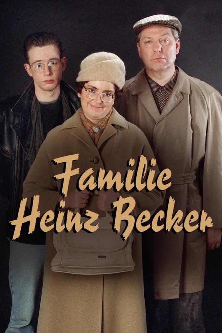 Die Schauspieler der „Familie Heinz Becker“ posieren für ein Foto.