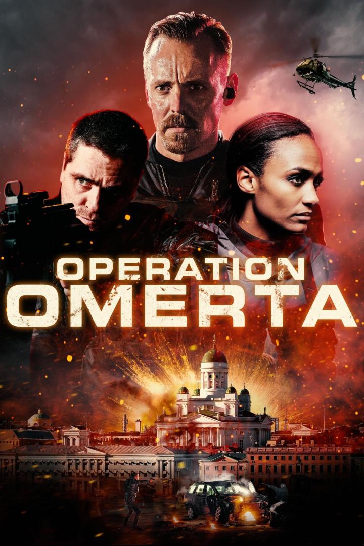 Das Filmplakat für „Operation Omerta“ zeigt drei bewaffnete Personen und Explosionen vor dem Dom von Helsinki.