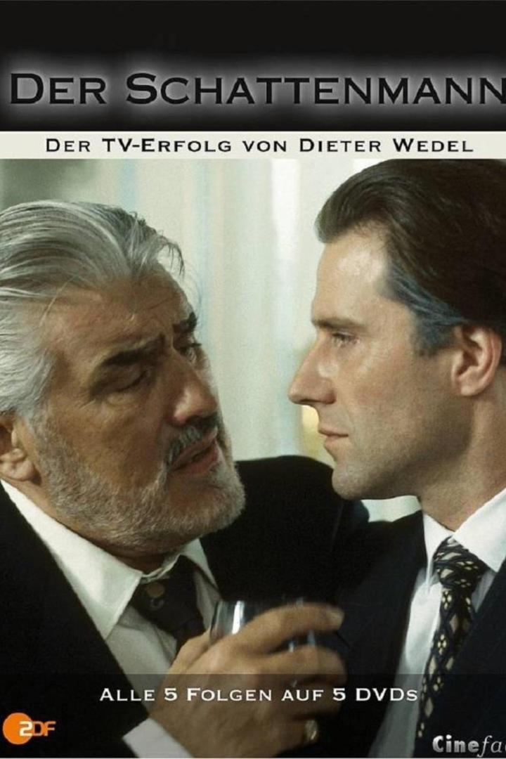 Das Cover der DVD „Der Schattenmann“ mit zwei Männern im Anzug.