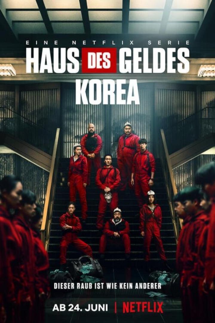 Das Poster für die Netflix-Serie „Haus des Geldes: Korea“ zeigt die Räuber in roten Overalls auf einer Treppe.