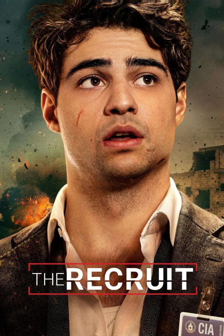 Das Filmplakat für „The Recruit“ zeigt einen jungen Mann mit einer CIA-Kennung.