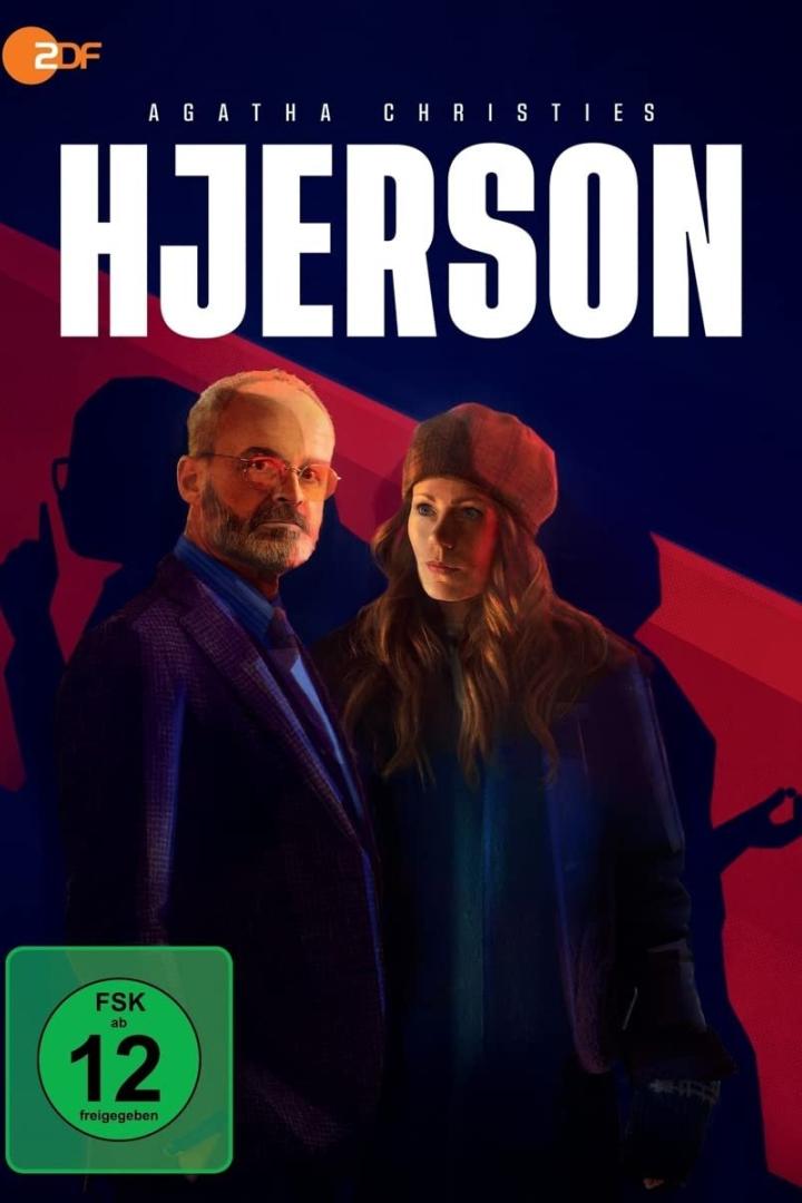 Das Filmplakat zu „Agatha Christie’s Hjerson“ zeigt einen Mann und eine Frau vor blau-rotem Hintergrund.