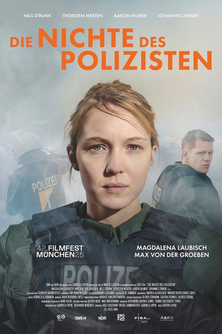 Das Filmplakat für „Die Nichte des Polizisten“ zeigt Magdalena Laubisch als Polizistin.