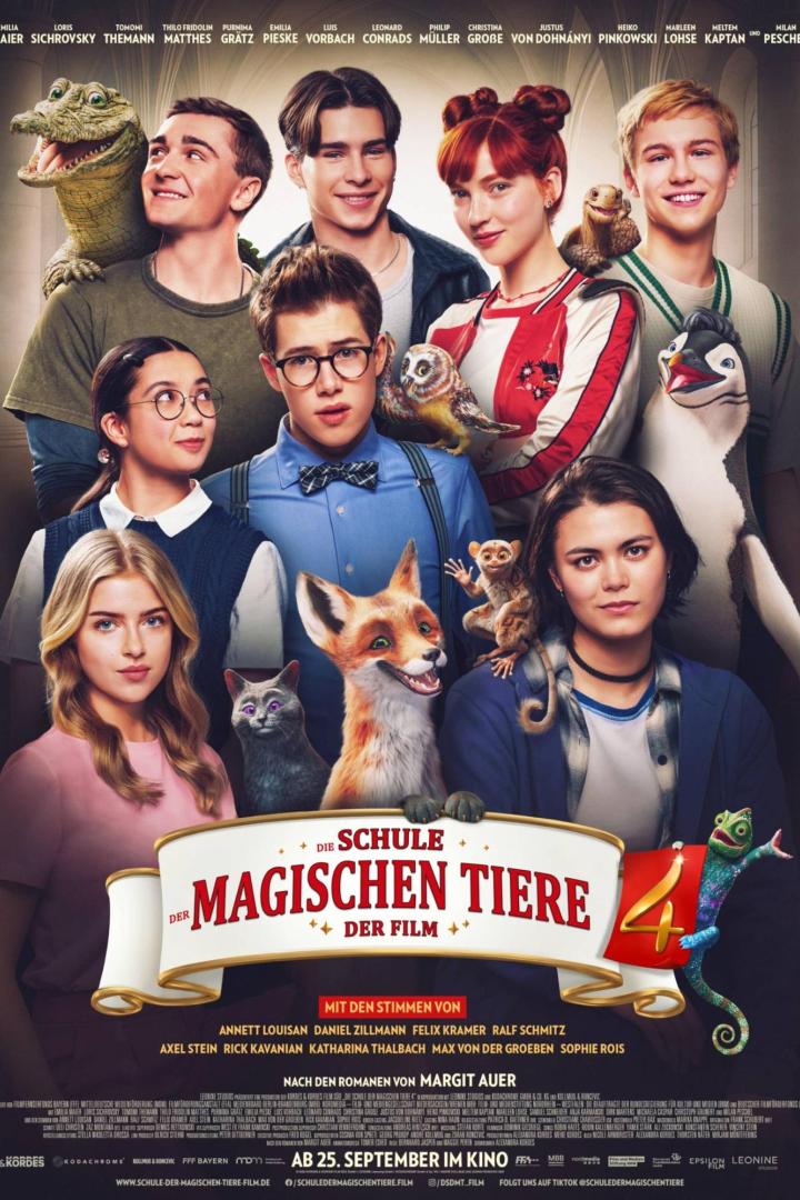 Das Filmplakat zu „Die Schule der magischen Tiere 4“ zeigt die jungen Darsteller mit animierten Tieren.