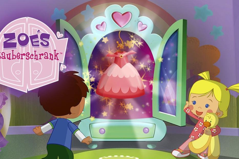 Zwei Kinder stehen vor Zoes Zauberschrank, in dem ein rosa Kleid schwebt.