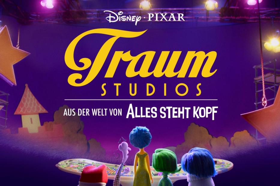 Szene aus „Alles steht Kopf“ mit den Emotionen vor dem Schriftzug „Traum Studios“.