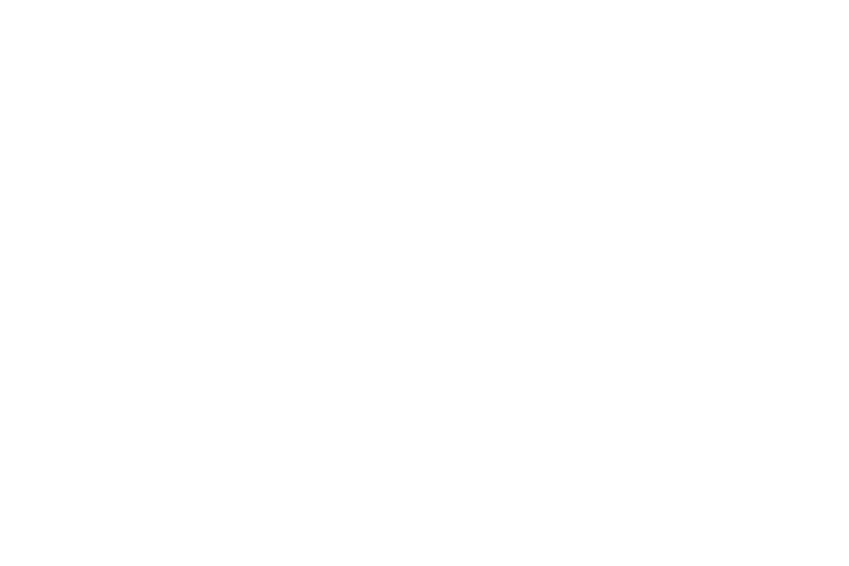 Schriftzug „Der Klang der Tiefe“ auf schwarzem Hintergrund.