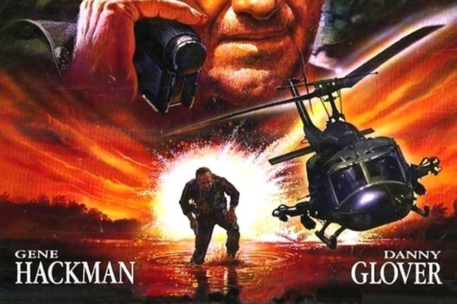 Das Filmplakat für „Bat 21“ mit Gene Hackman, Danny Glover und einem Hubschrauber.