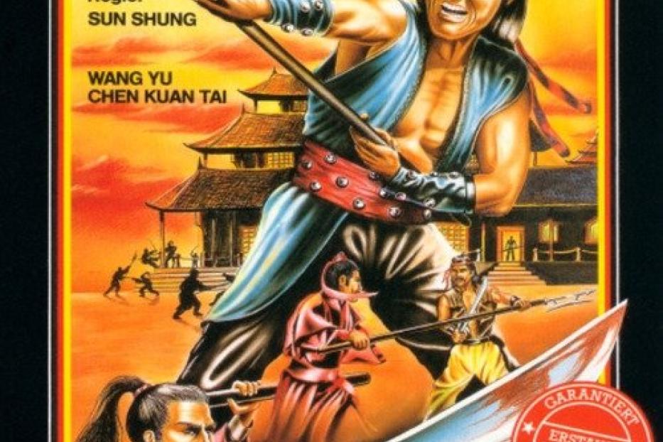Das Filmplakat für „Der Todestempel der Shaolin“ zeigt asiatische Kampfkünstler mit Schwertern.