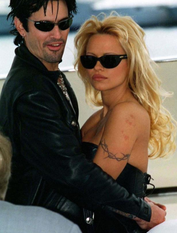 PAMELA ANDERSON AND TOMMY LEE IN CANNES 1995 FILE