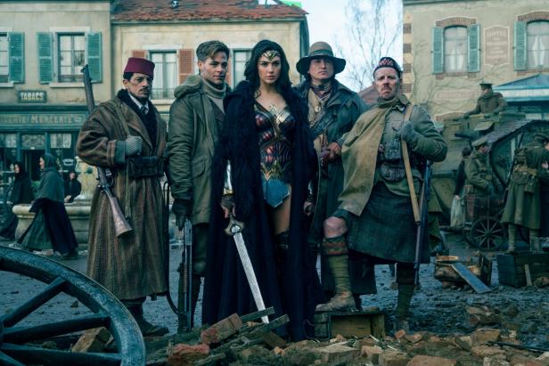 "Wonder Woman" auf Puls 4: Amazone beendet den Ersten Weltkrieg