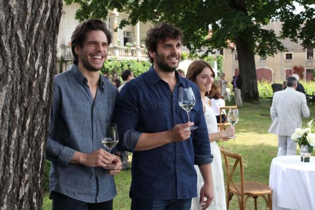 "Der Wein und der Wind": Beim Trinken kommen die Leute zusammen